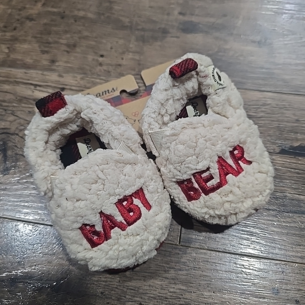 New 🔥 Dearfoam baby slippers sz 6/9 months